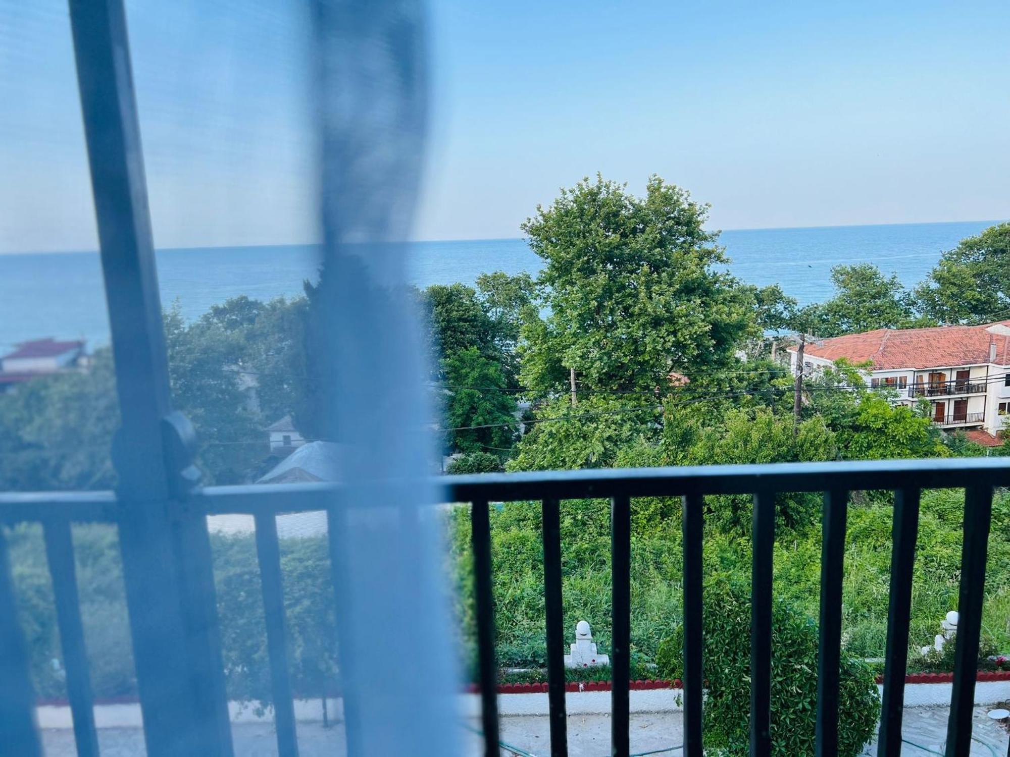 Yalla Chorefto - Hotel & Fun Ngoại thất bức ảnh