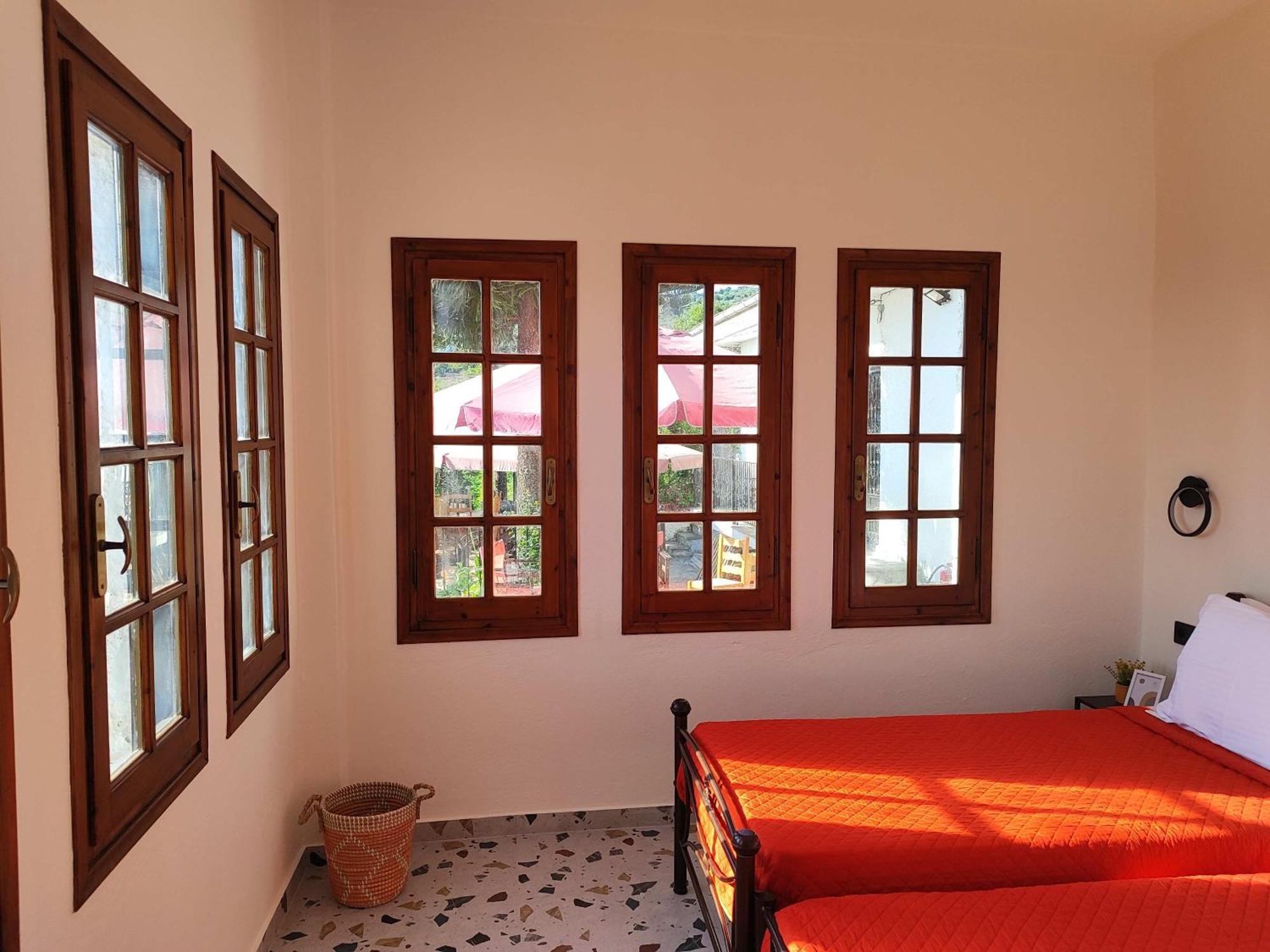 Yalla Chorefto - Hotel & Fun Ngoại thất bức ảnh